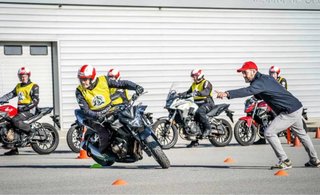 Cursos intensivos moto A-A2-A1 en avila