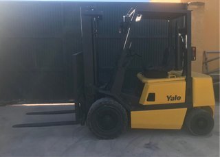 CARRETILLA ELEVADORA DIESEL YALE 2.500KG!!!