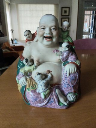 Figura de Buda Japonés en Porcelana