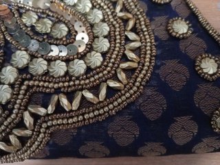 Bolso de fiesta con pedrería azul marino