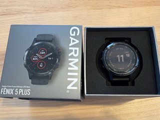 Garmin Fenix 5 Plus Sapphire Edition Negro