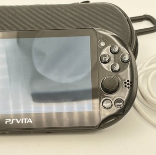 Sony PS Vita PCH-2004 Nera + Caricatore + Custodia