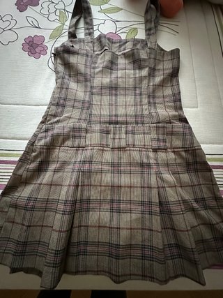 Vestido pichi cuadros marrón y rosa