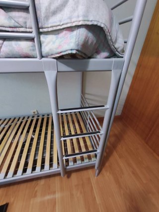 Litera de Metal con Escalera
