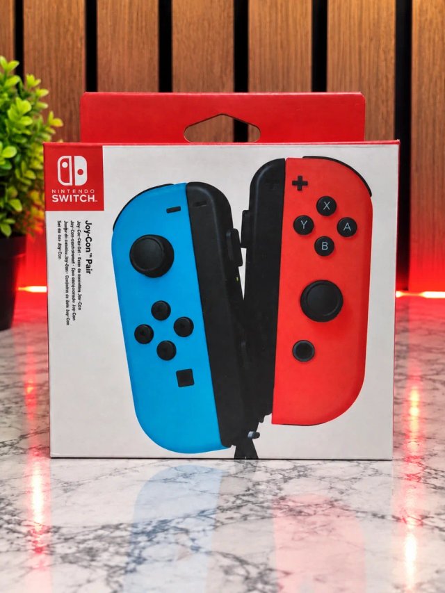 NUOVO! Joy-Con blu/rosso Nintendo Switch