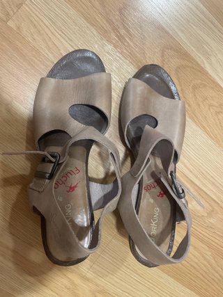 Sandalias Fluchos Piel Beige Talla 37