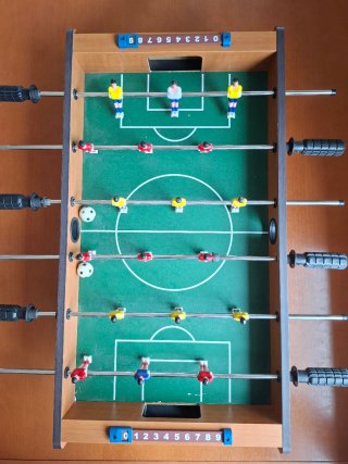 Futbolín de mesa infantil madera 70x37x23