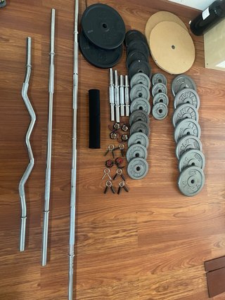 Conjunto de Barras y Discos de Pesas