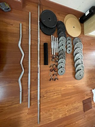 Conjunto de Barras y Discos de Pesas