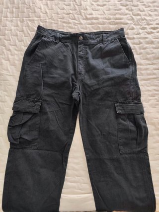 Pantalón cargo negro talla L Pull&Bear