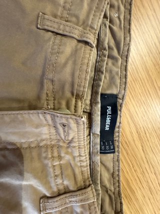 Pantalón chino cargo Pull&Bear beige