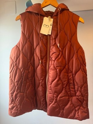 Chaleco Milano Talla L, con etiqueta