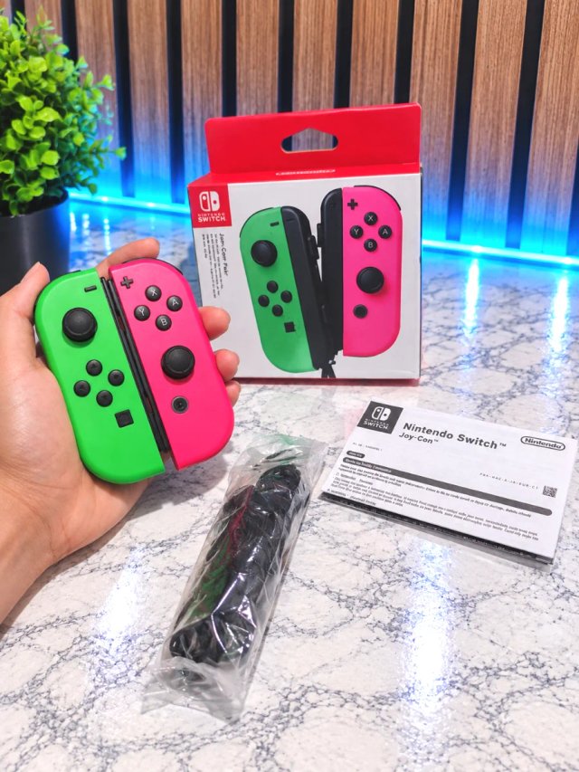 Joy-Con verdi/rosa per Nintendo Switch