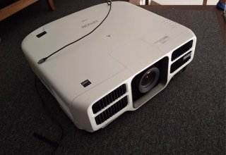 Proyector Epson EB-L1100U Láser