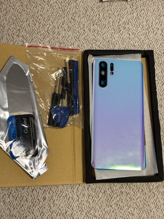 Schermo Huawei con cornice e strumenti