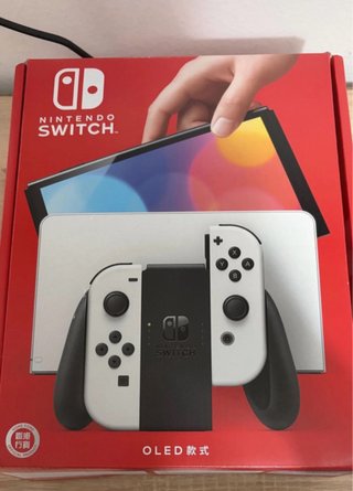 Nintendo Switch OLED + Mario Kart 8