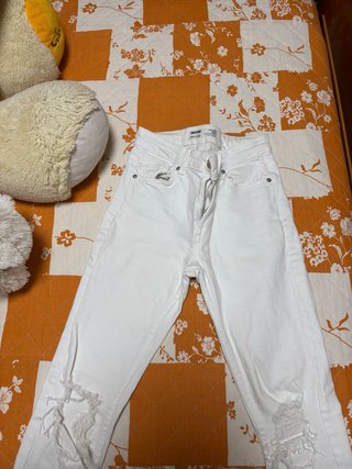 Pantalón Vaquero Blanco Bershka Talla XS