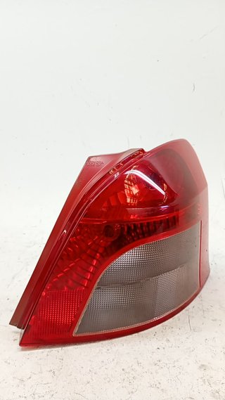 857592 PILOTO TRASERO DERECHO TOYOTA YARIS