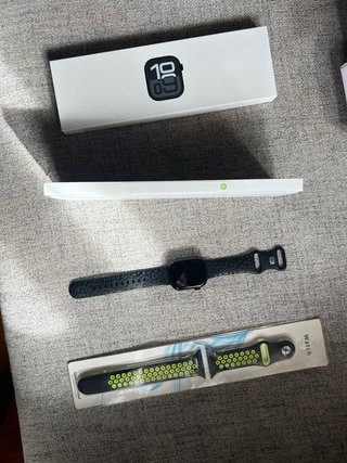 Apple Watch Series 10 42mm Negro