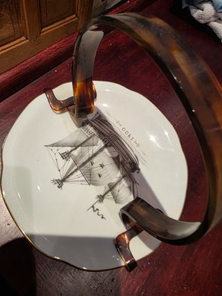 Plato Antiguo para Repostería con Asa