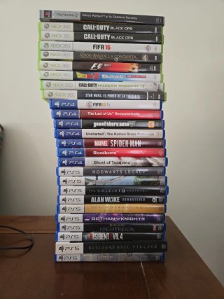 Lote di videogiochi PS4, PS5, Xbox 360