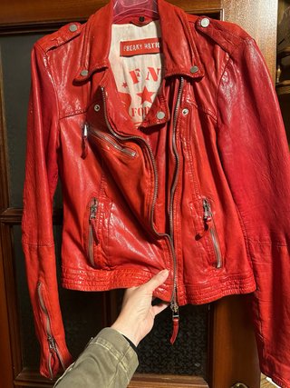 Cazadora de Piel Roja Freak Nation Talla S