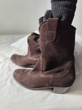 Botines de ante marrón
