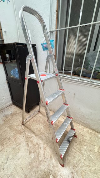 Escalera Aluminio Plegable