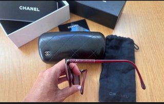 Gafas de sol Chanel granates