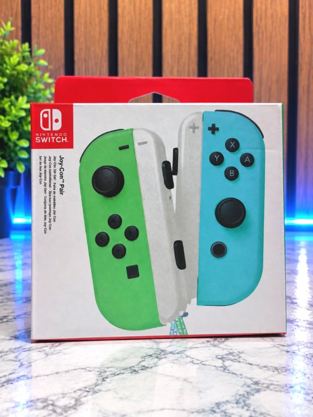 NUOVI! Joy-Con edizione Animal Crossing
