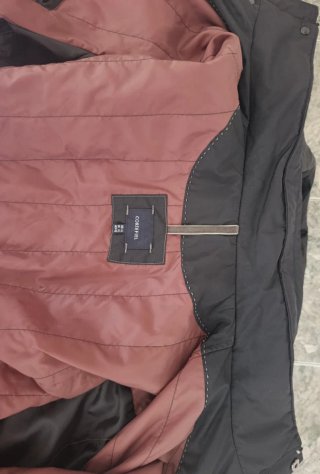 CHAQUETA CHUBASQUERO HOMBRE