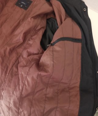 CHAQUETA CHUBASQUERO HOMBRE