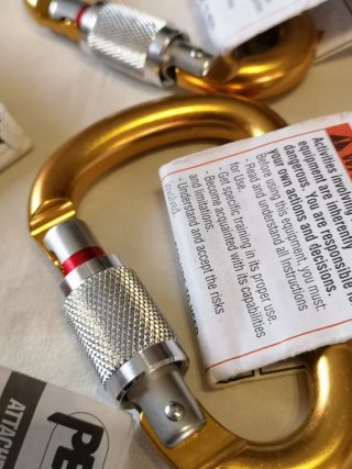 4 mosquetones seguridad Petzl ATTACHE rosca