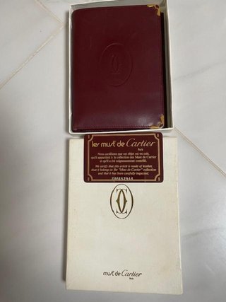 Cartera Cartier Burdeos Cuero Auténtico