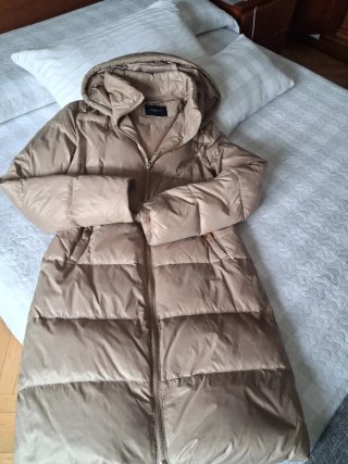 Cortefiel plumífero mujer beige