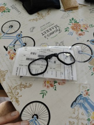Montura para lentes graduadas ESS P-2B Rx Insert
