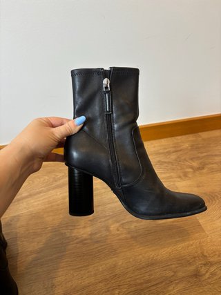 Botines tacón Zara negros