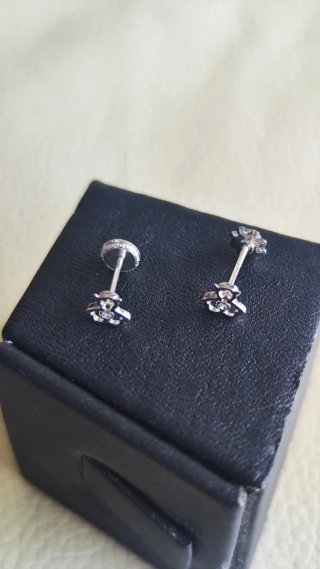 Pendientes bebé oro blanco nuevos