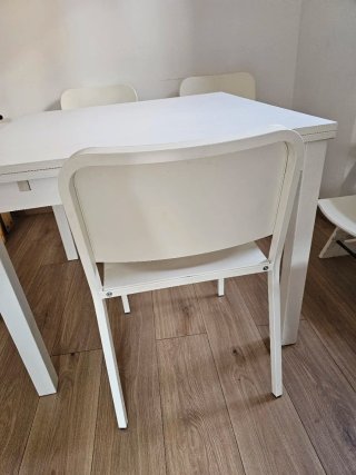 Mesa extensible IKEA + 4 sillas Mesa 1m×1m a 2x2