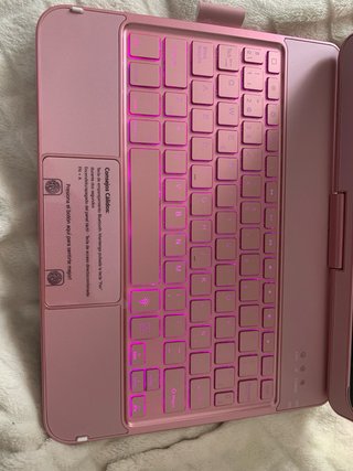 Teclado iPad 10g 2022 A16 11 Rosa