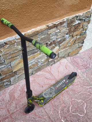 Patinete Scooter Bestial Wolf Rooster