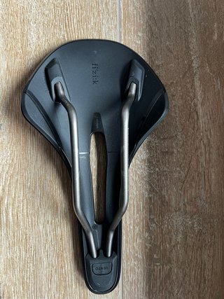 Sillín de Bicicleta de Carretera Fizik Vento 140