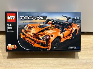 LEGO Technic Chevrolet Corvette ZR1 42093