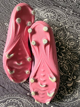 Botas de fútbol Nike Air zoom rosas talla 35
