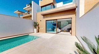 Chalet en alquiler en Vistahermosa en Alicante