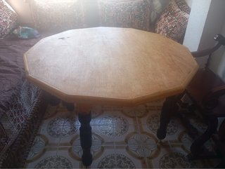 Mesa de madera octogonal