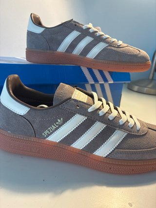 Zapatillas Spezial Gris