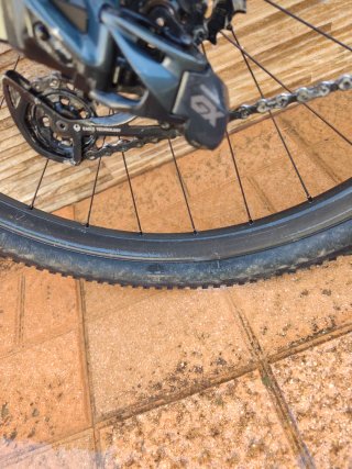 Specialized Epic Expert 2025