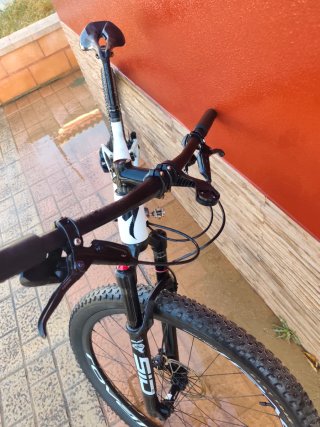 Specialized Epic Expert 2025