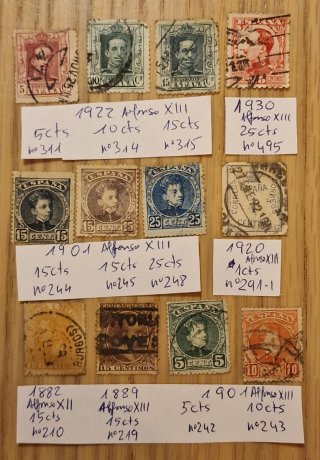 Lote4 de 12 Sellos años entre 1882 y 1930